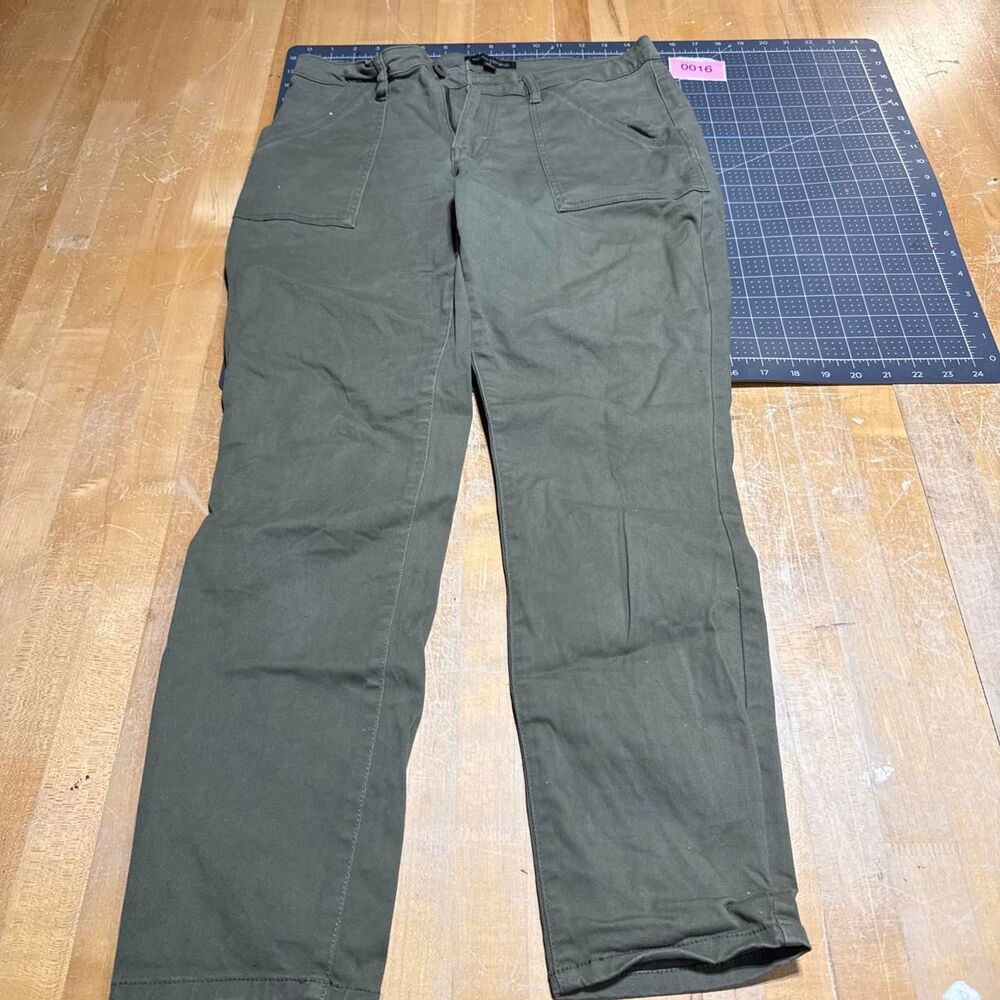 Banana-republic Women's Green and Khaki Trousers